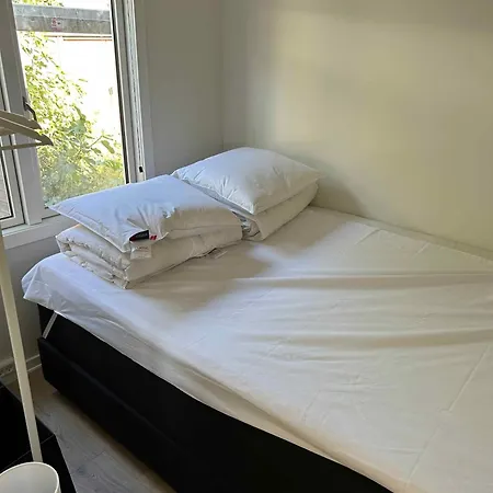 Lovely Renovated House With Covered Terrace Оттеруп